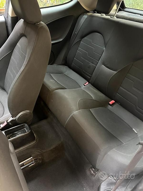 Usata Alfa Romeo MiTo 120 CV (88 kW) 2013 Nero Utilitaria