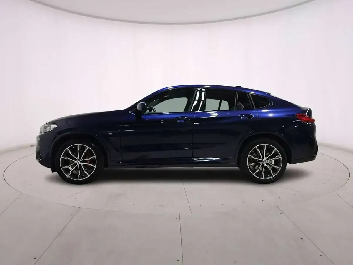 Usata BMW X4 M Sport 190 CV (139 kW) 2023 Tanzanite blue SUV
