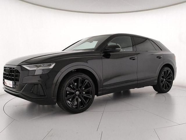 Usata Audi Q8 S-Line 231 CV (169 kW) 2022 Nero mito metallizzato SUV