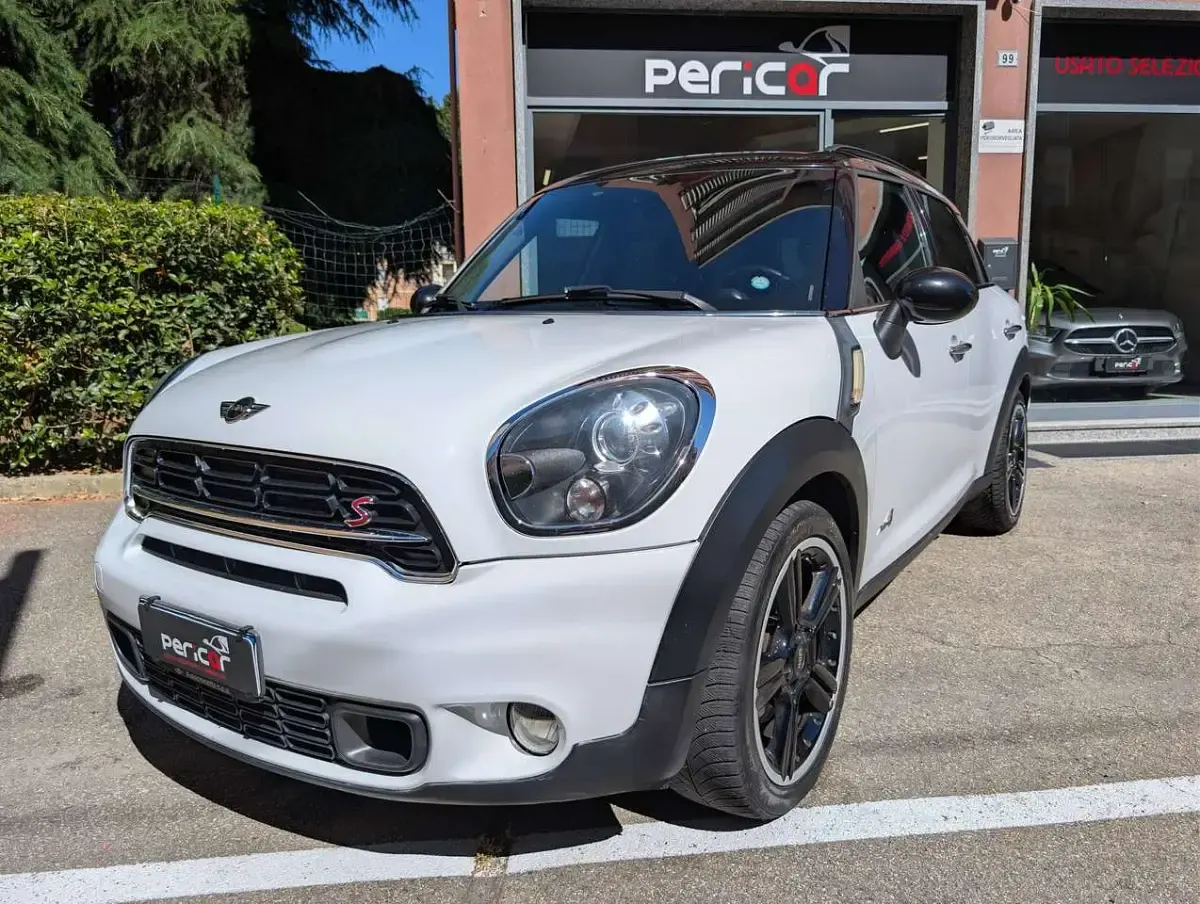 Usata Mini Cooper SD Countryman 143 CV (105 kW) 2012 Bianco SUV