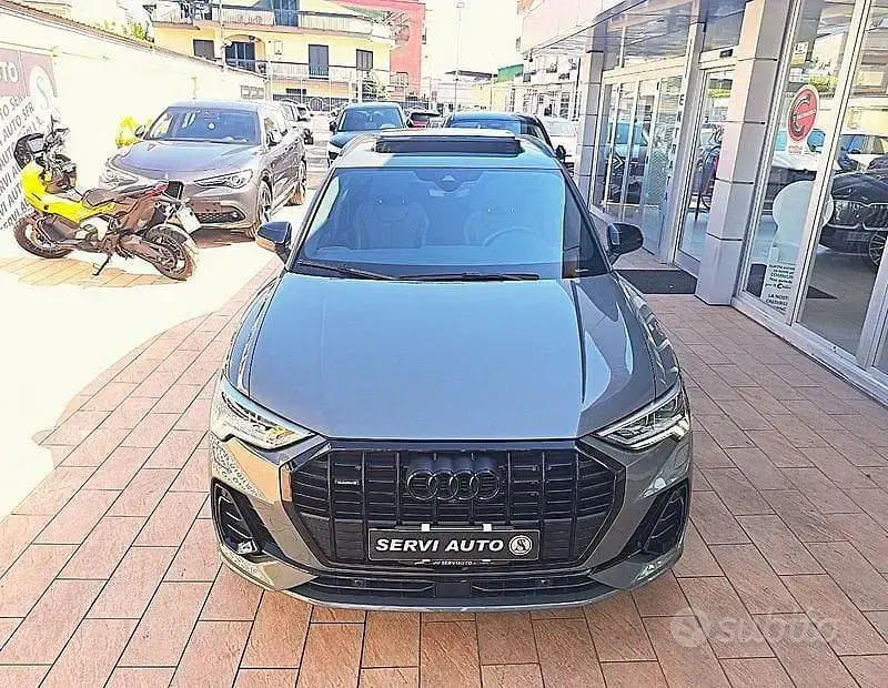 Usata Audi Q3 193 CV (141 kW) 2024 Grigio SUV