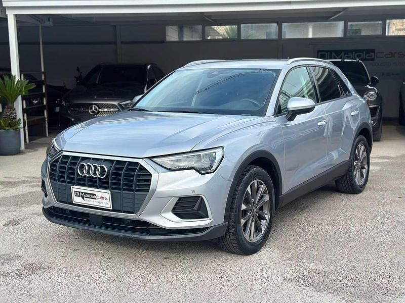 Usata Audi Q3 Advanced 150 CV (110 kW) 2021 Argento SUV