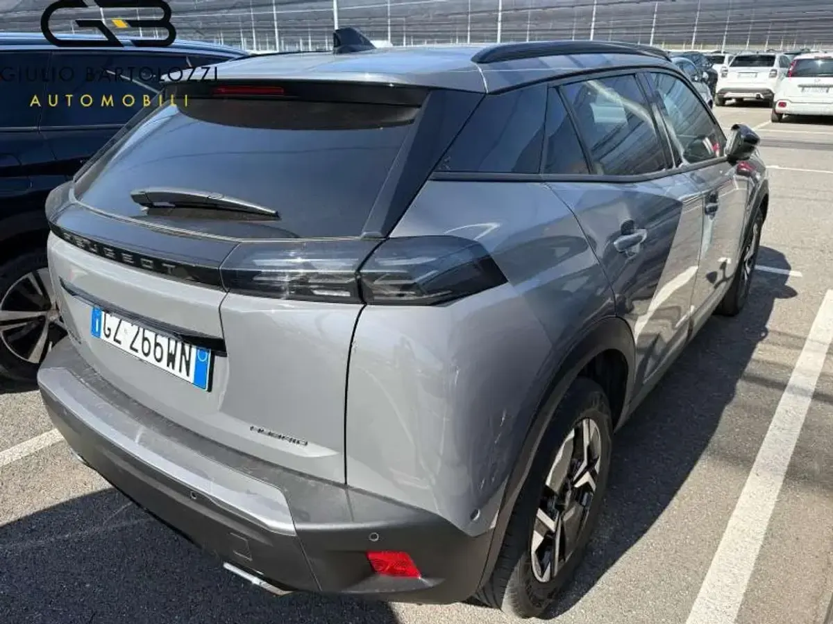 Usata Peugeot 2008 Allure 145 CV (106 kW) 2025 Other SUV