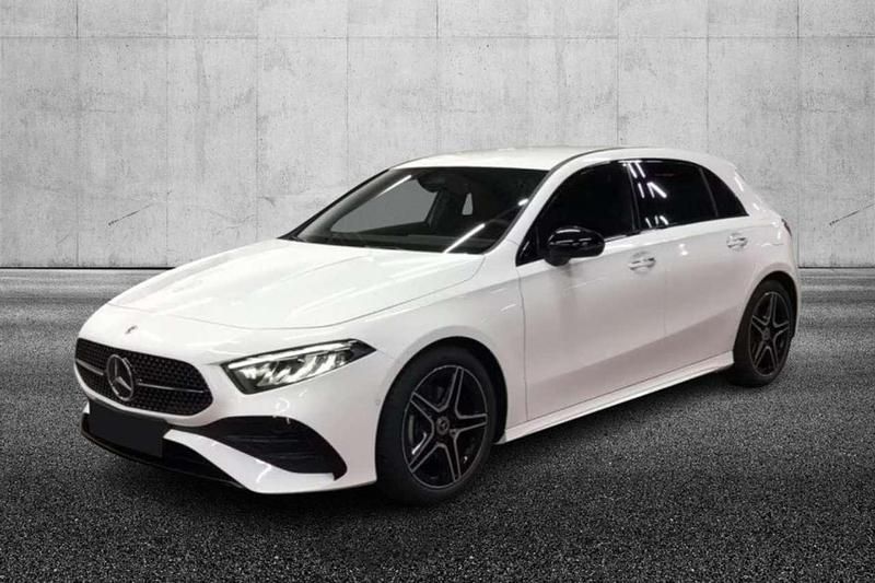 Bianco Usata 2024 Mercedes A180 Advanced Plus Tre volumi | 35.450 € (Buon prezzo) - Immagine 1/4