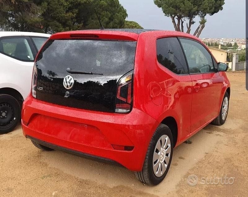 Usata VW up! 74 CV (54 kW) 2018 Rosso Utilitaria
