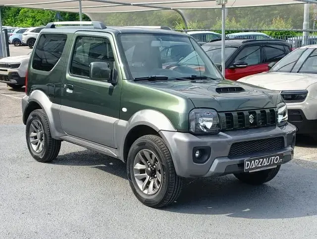 Usata Suzuki Jimny 84 CV (61 kW) 2016 Grigio/verde metallizzato SUV