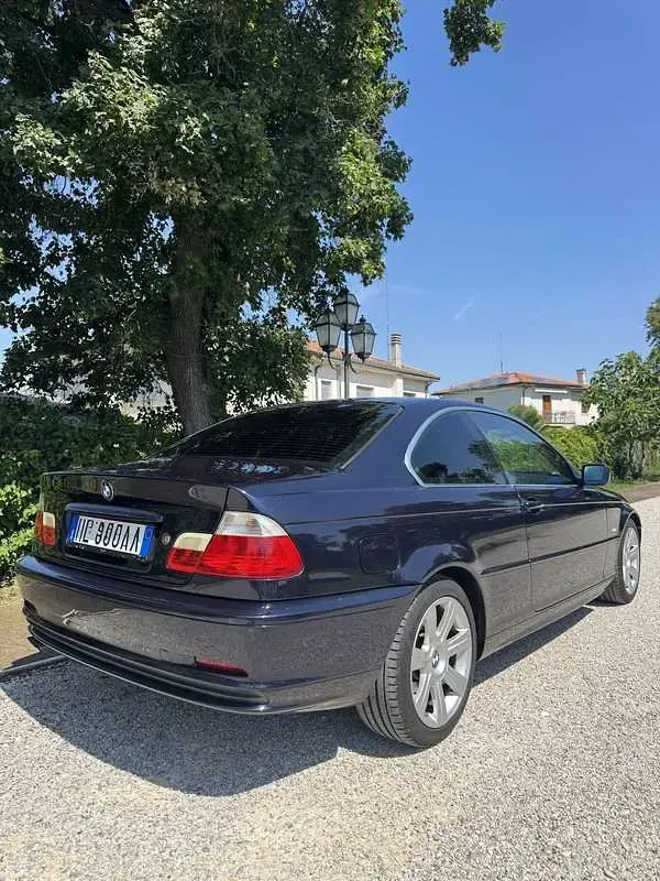Usata BMW 320 150 CV (110 kW) 2000 Blu/azzurro Coupé