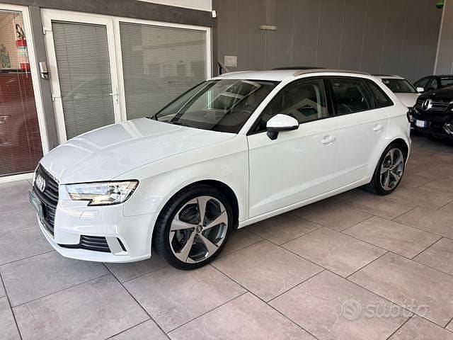 Usata Audi A3 Sport 116 CV (85 kW) 2019 Bianco Berlina