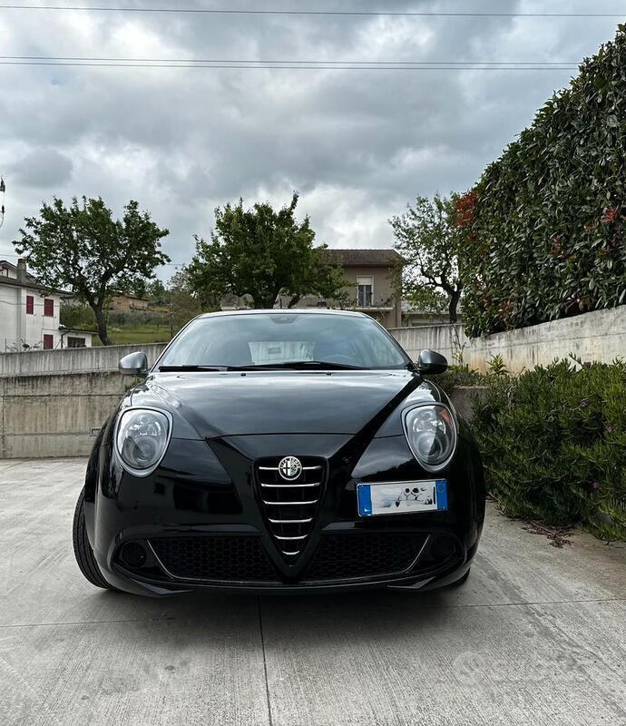 Usato 2015 Alfa Romeo MiTo 1.4 Benzin 70 CV (7.900 €)