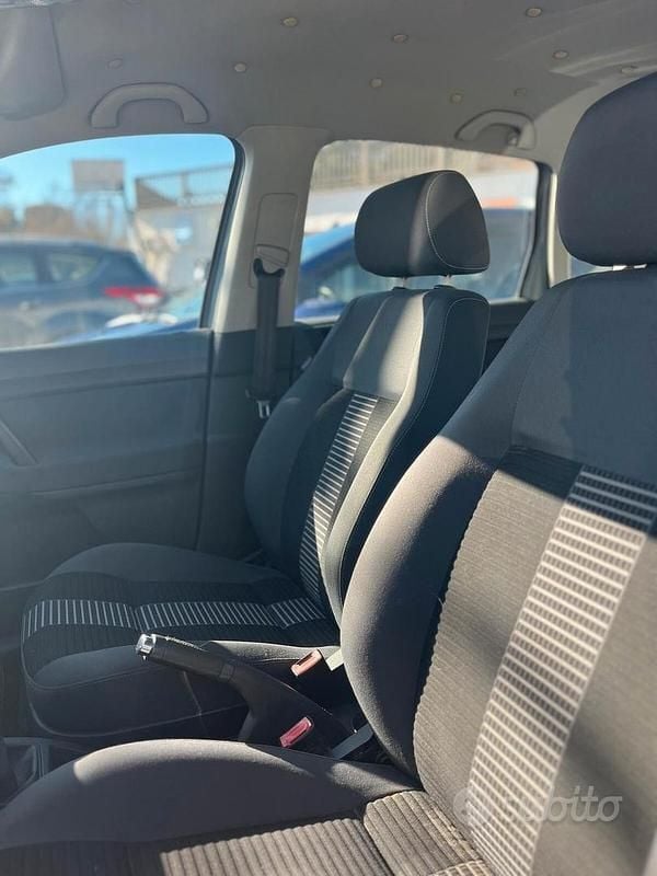 Usata VW Polo Comfortline 70 CV (51 kW) 2009 Grigio Utilitaria