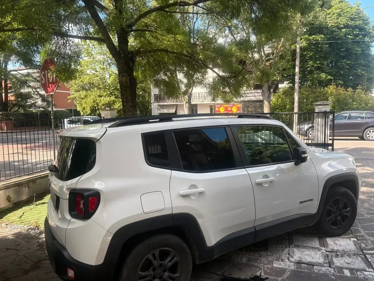 Usata Jeep Renegade Limited 120 CV (88 kW) 2022 Bianco SUV