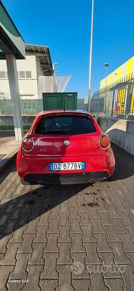 Usata Alfa Romeo MiTo Distinctive 105 CV (77 kW) 2010 Rosso Utilitaria