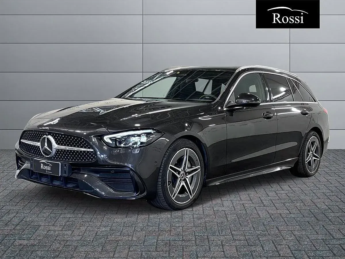Usata Mercedes 220 Advanced 197 CV (144 kW) 2024 Station wagon