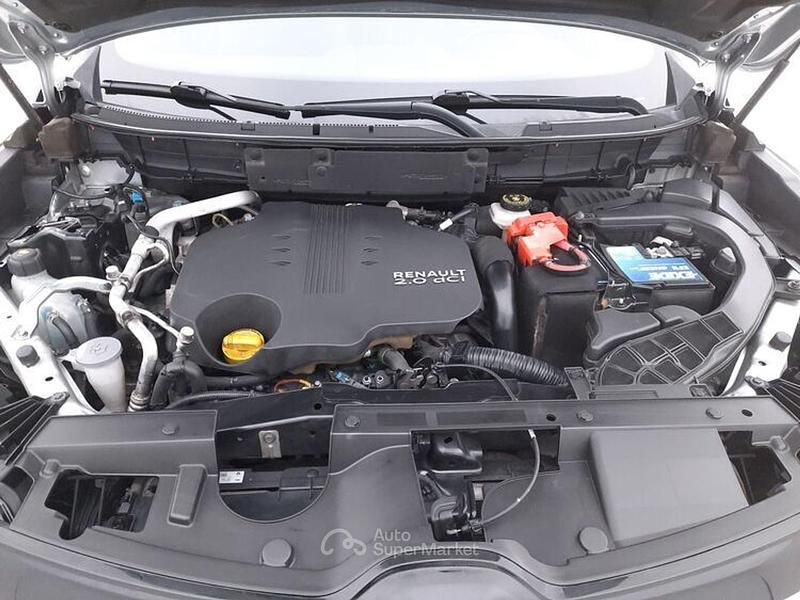 Usata Renault Koleos Business 184 CV (135 kW) 2021 Argento SUV