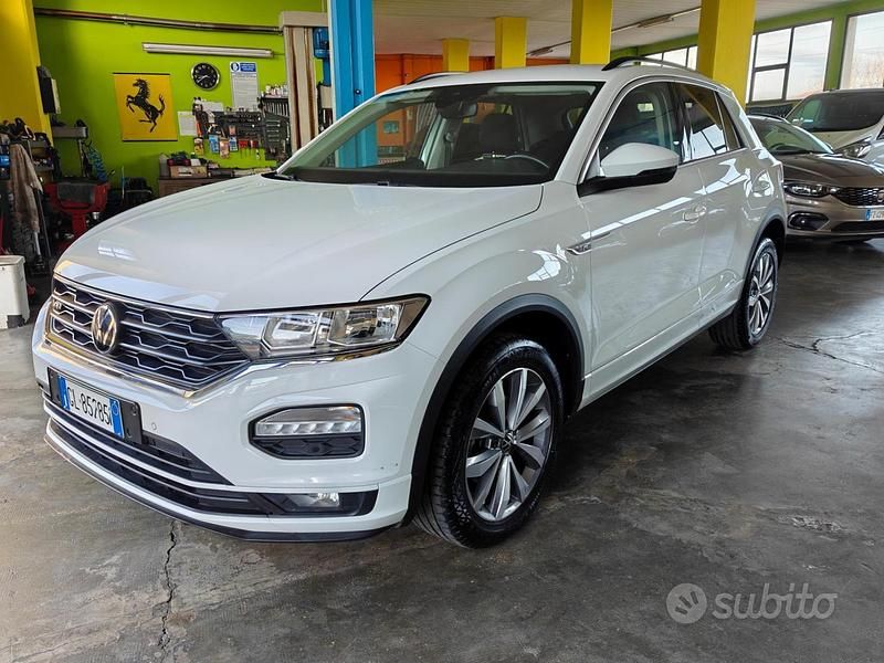 Usata VW T-Roc Style 110 CV (80 kW) 2022 Bianco SUV