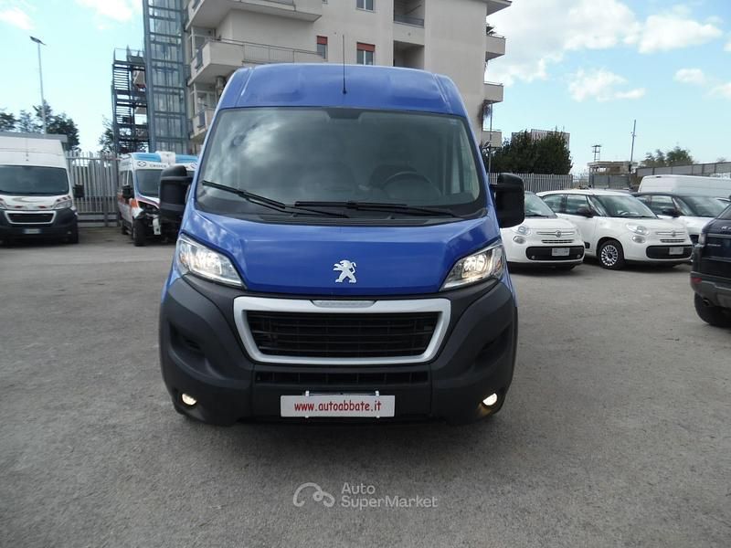 Begagnad Peugeot Boxer S 140 HK (102 kW) 2020 Blå Van