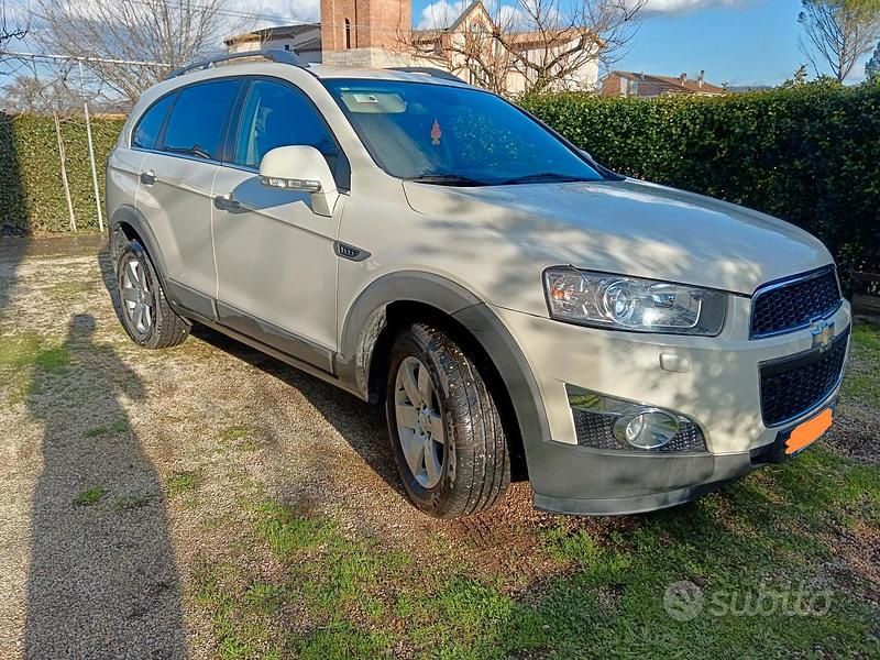 Usata Chevrolet Captiva 2012 Bianco SUV