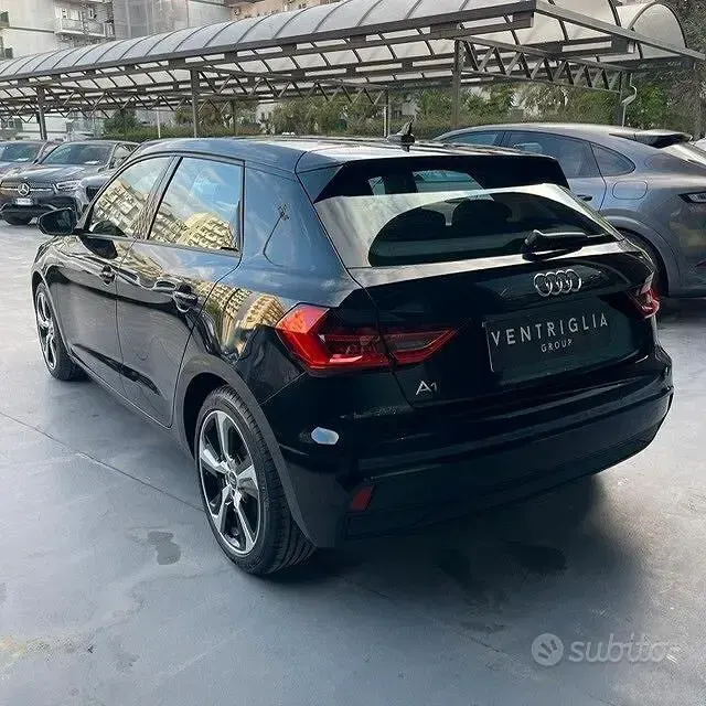 Nuova Audi A1 116 CV (85 kW) 2026 Nero SUV