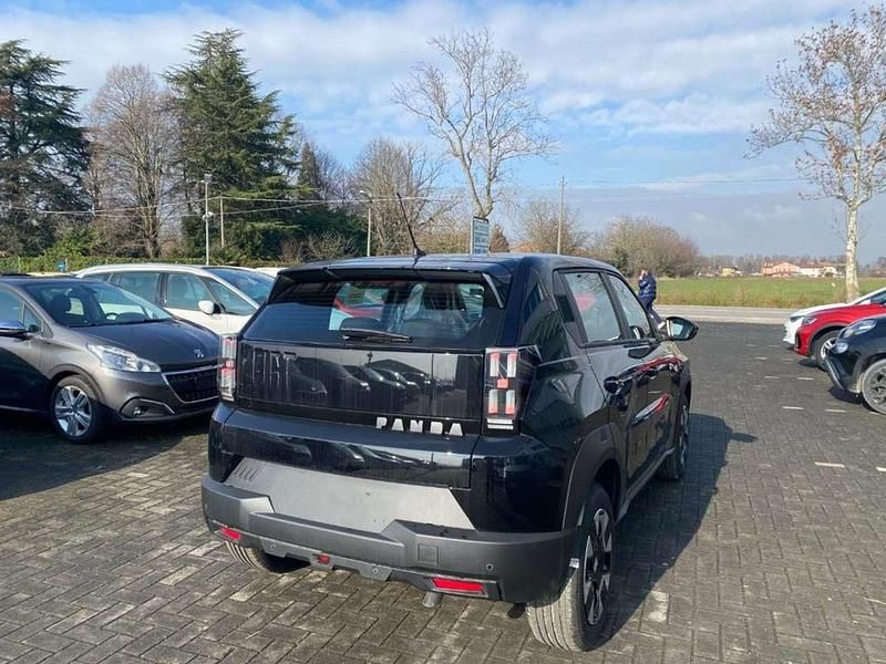 Nuova Fiat Grande Panda Icon 101 CV (74 kW) 2025 Nero Utilitaria