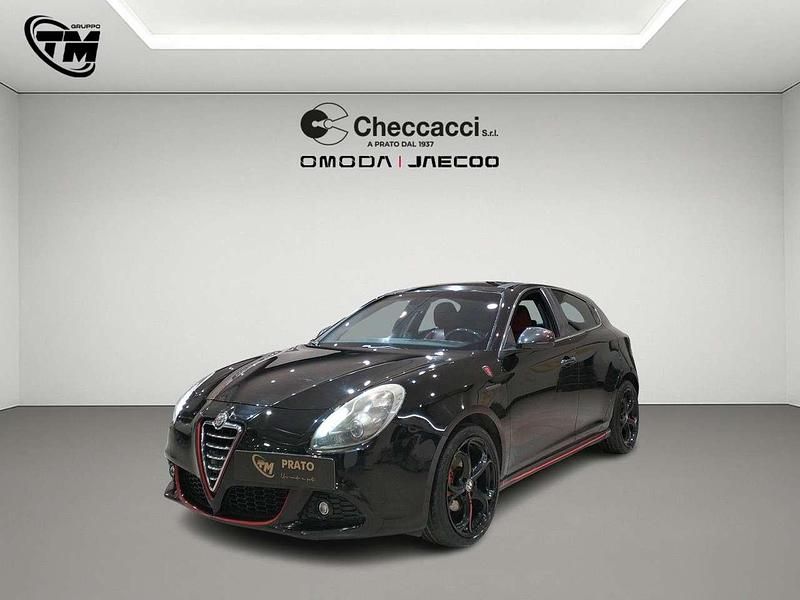 Nero Usata 2011 Alfa Romeo Giulietta Distinctive Tre volumi | 6499 € (Ottimo prezzo) - Immagine 1/4