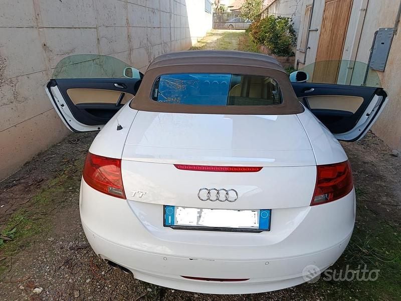 Usata Audi TT Roadster 200 CV (147 kW) 2008 Bianco Cabrio