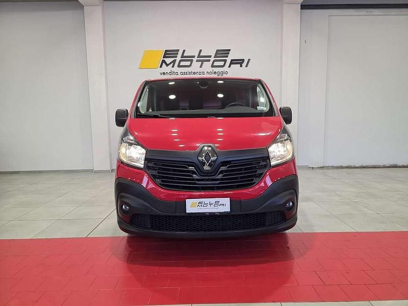 Usata Renault Trafic 120 CV (88 kW) 2019 Rosso Monovolume