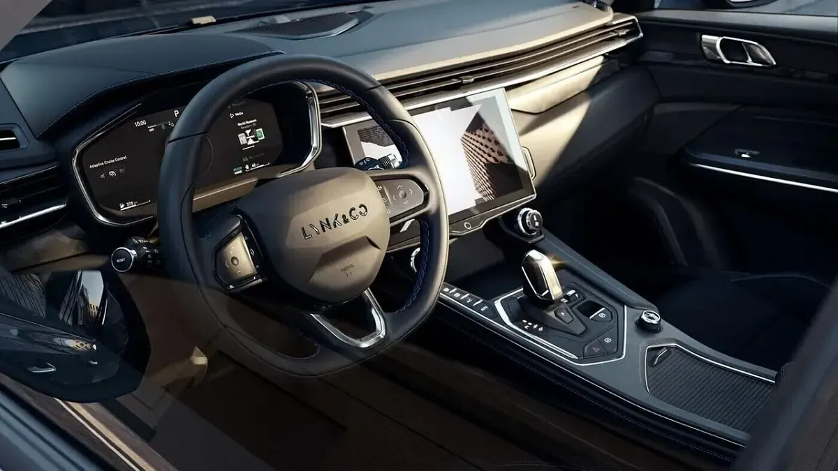 Usata Lynk & Co 01 179 CV (131 kW) 2023 Blu SUV