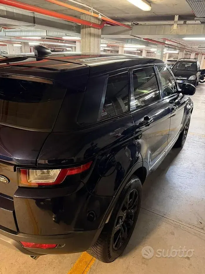 Usata Land Rover Range Rover evoque 150 CV (110 kW) 2016 Bluazzurro Station wagon