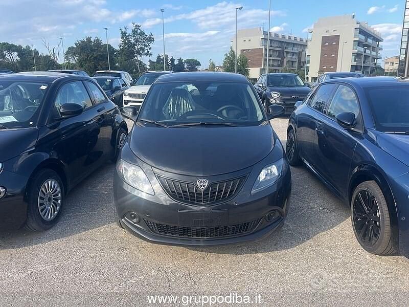 Usata Lancia Ypsilon S 70 CV (51 kW) 2024 Utilitaria
