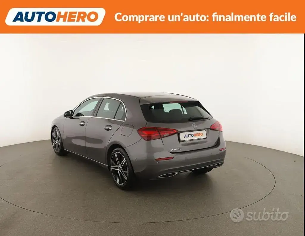 Usata Mercedes A180 Progressive 116 CV (85 kW) 2023 Grigio Berlina