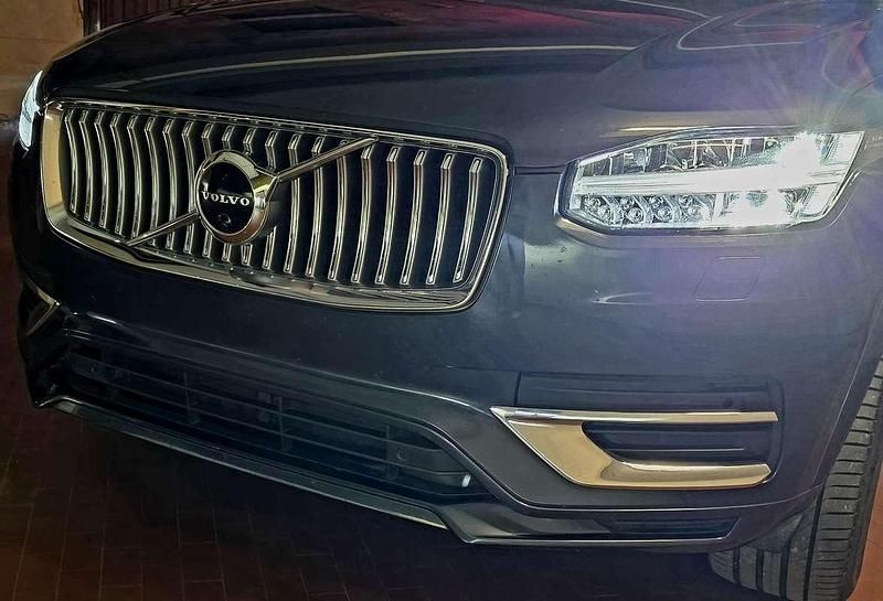 Usata Volvo XC90 310 CV (228 kW) 2022 Blu/azzurro SUV