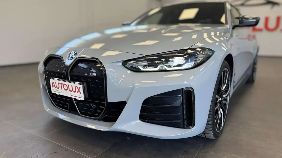 Usata BMW i4 125 kW (170 CV) 2024 Grigio Berlina
