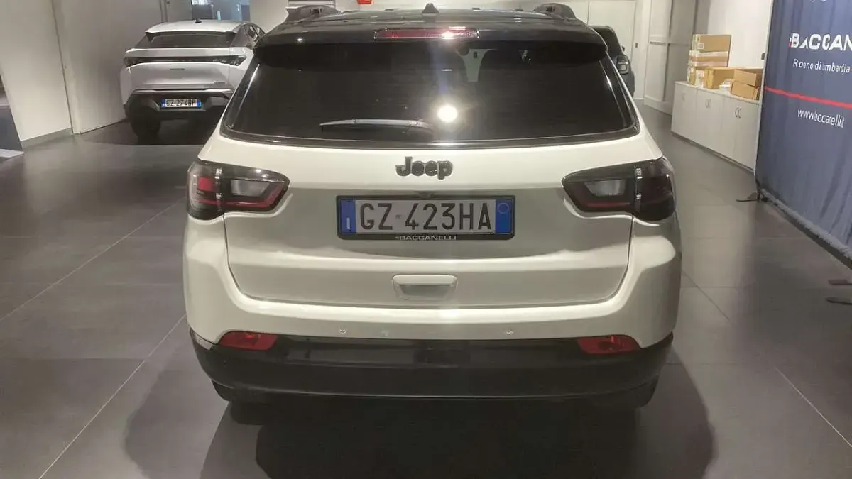 Usata Jeep Compass Summit 131 CV (96 kW) 2025 Bianco SUV