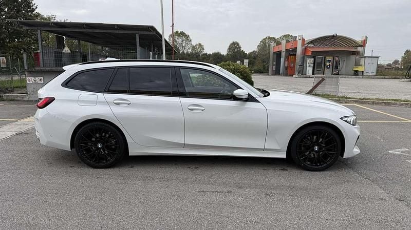 Usata BMW 320 190 CV (139 kW) 2023 Bianco Station wagon