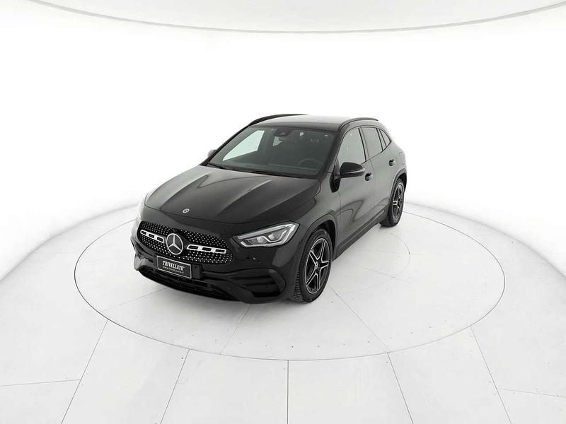 Usata Mercedes GLA200 Premium 150 CV (110 kW) 2023 Nero SUV