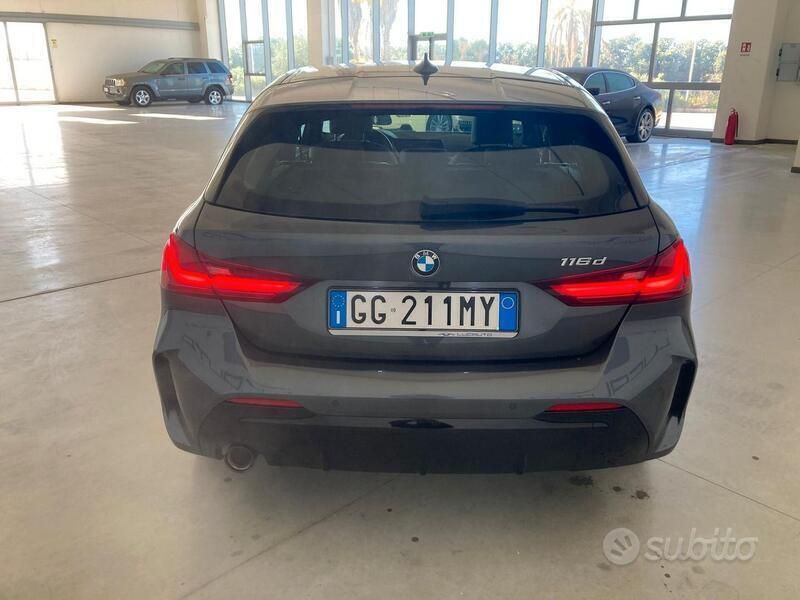 Usata BMW 116 M Sport 116 CV (85 kW) 2021 Grigio Utilitaria