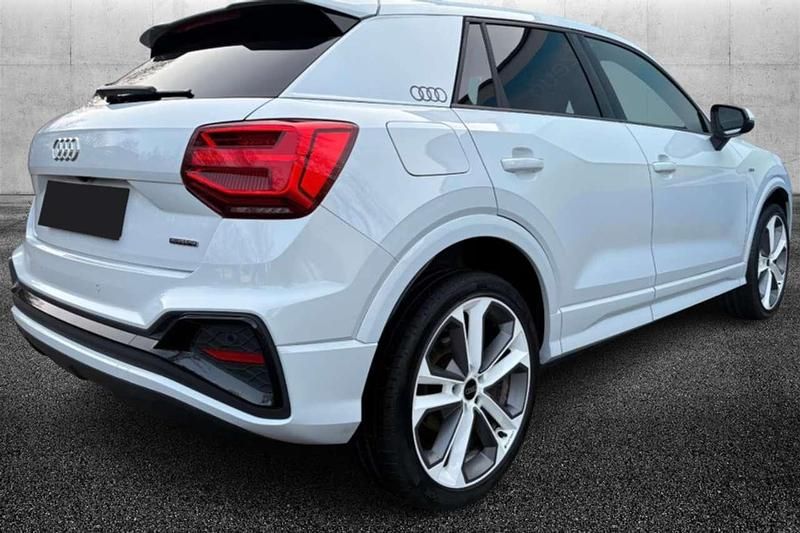 Usata Audi Q2 S-Line 190 CV (139 kW) 2022 Bianco SUV