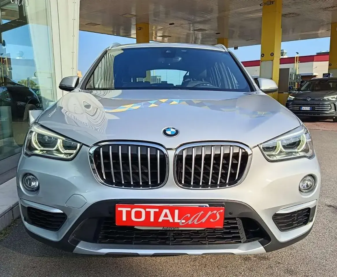 Usata BMW X1 xLine 150 CV (110 kW) 2017 Argento metallizzato SUV