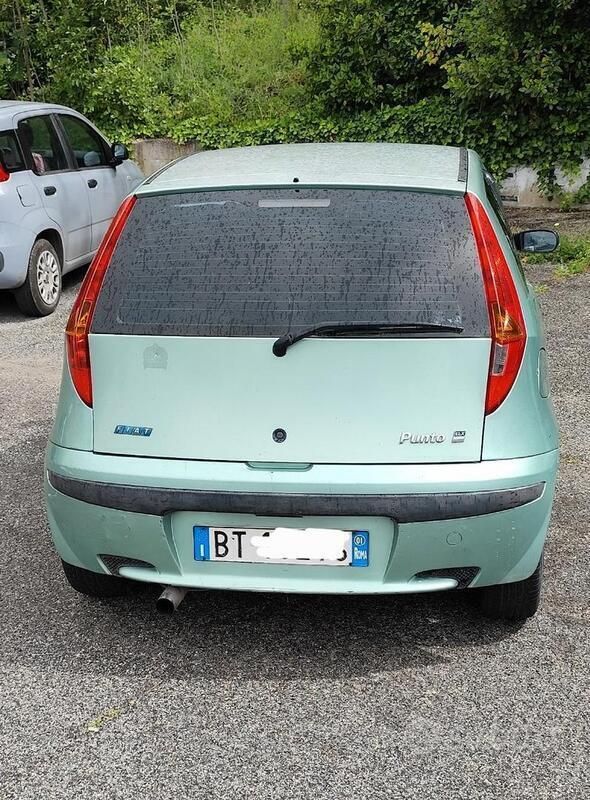 Usata Fiat Punto 60 CV (44 kW) 2001 Utilitaria