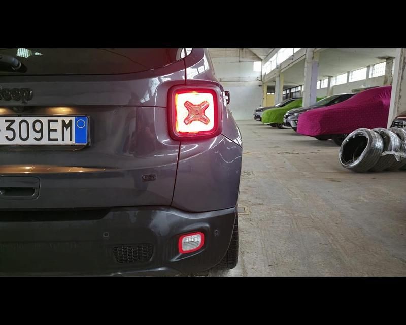 Usata Jeep Renegade 131 CV (96 kW) 2022 Grigio scuro SUV