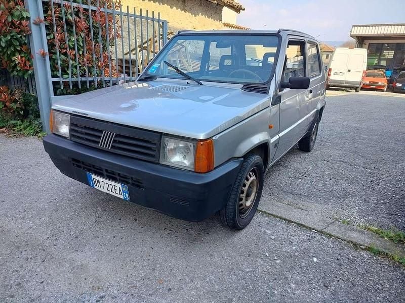 Usata Fiat Panda Young 39 CV (28 kW) 2000 Grigio Berlina