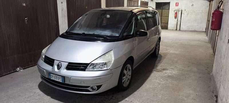 Usata 2009 Renault Espace Monovolume | 3200 € (Buon prezzo) - Immagine 1/4