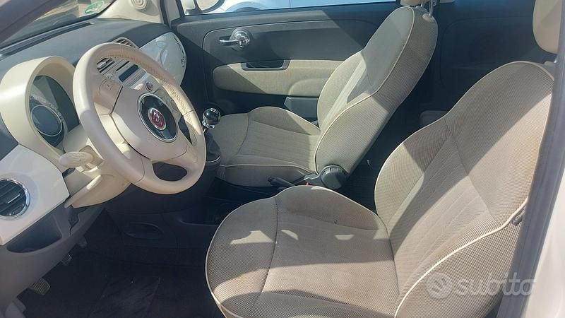 Usata Fiat 500 Lounge 69 CV (50 kW) 2011 Bianco Berlina