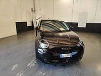 Usata Fiat 600 145 CV (106 kW) 2025 Nero SUV