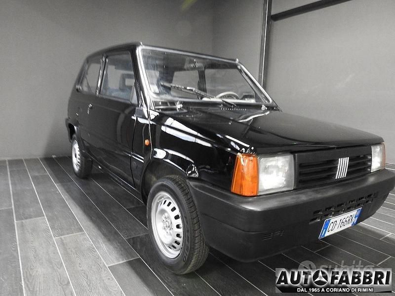Usata Fiat Panda Young 54 CV (39 kW) 2002 Nero Utilitaria