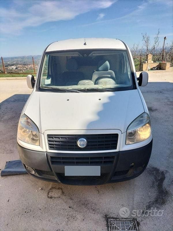 Usata Fiat Doblò 2006 Bianco Monovolume
