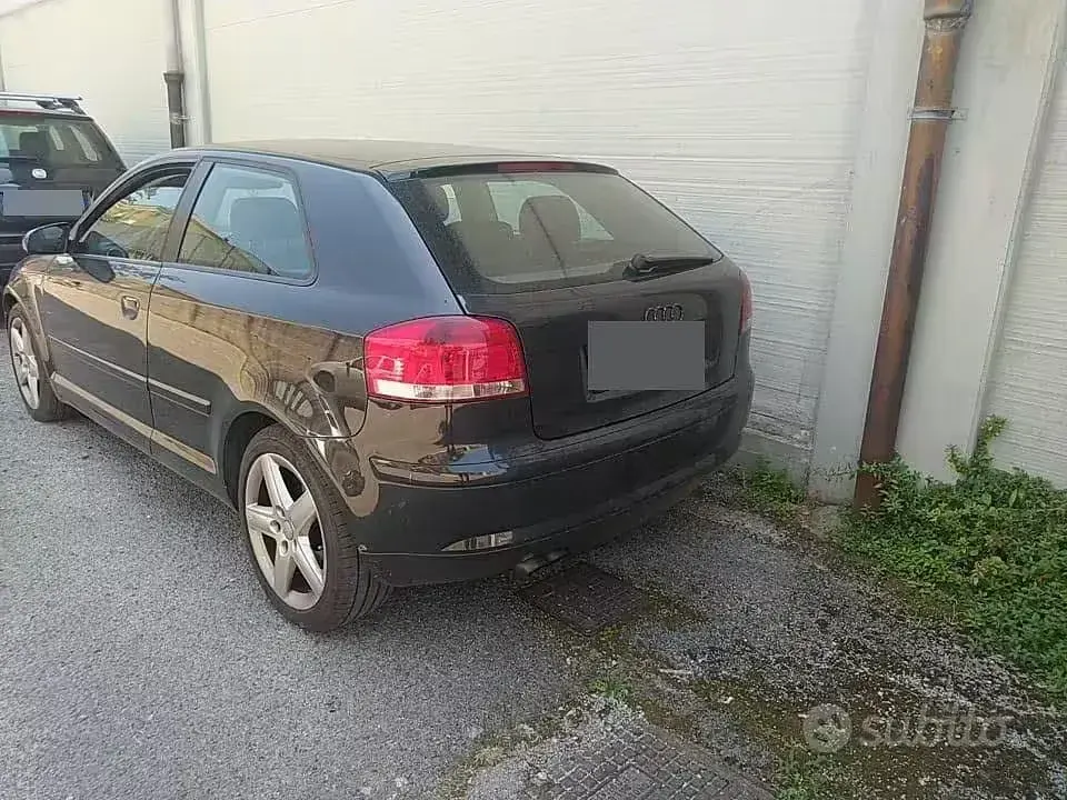 Usata Audi A3 125 CV (91 kW) 2004 Nero Utilitaria