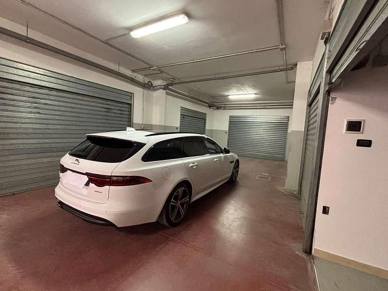 Usata Jaguar XF Sportbrake R-Sport 179 CV (131 kW) 2020 Bianco Station wagon