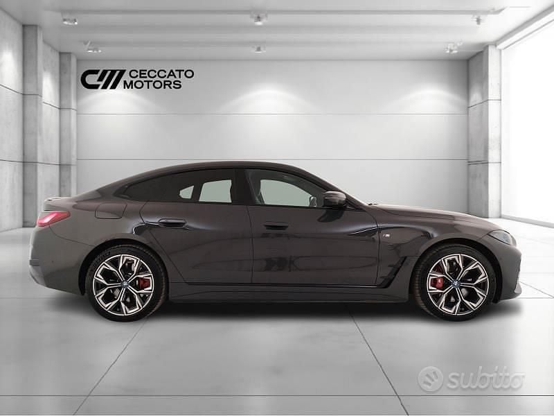 Usado BMW i4 M Sport 250 kW (340 CV) 2024 Gris Berlina