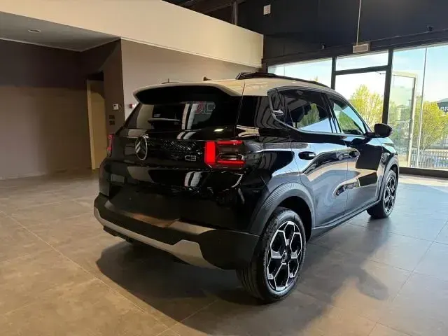 Usata Citroën C3 PureTech 101 CV (74 kW) 2025 Nero metallizzato SUV
